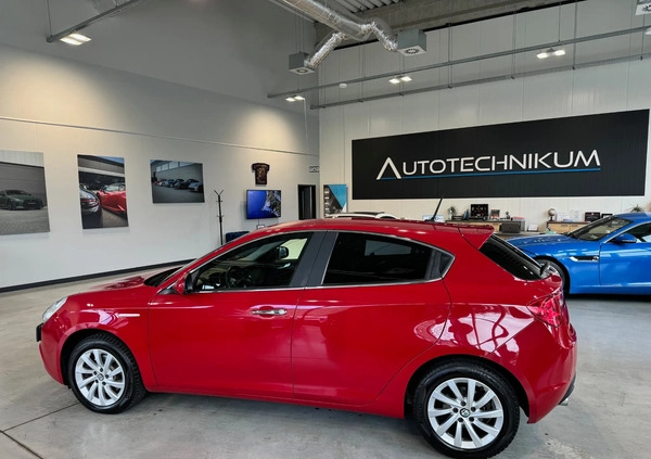 Alfa Romeo Giulietta cena 45900 przebieg: 114333, rok produkcji 2015 z Świebodzice małe 326